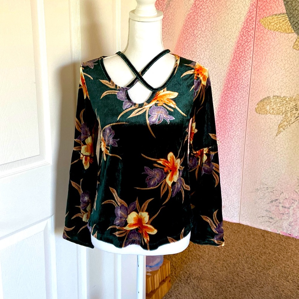 NWOT Current Project velvet floral print top